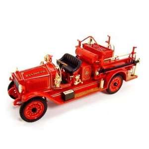   1923 Maxim C 2 Fire Truck Randolph Diecast Model 124 Toys & Games