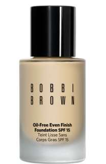 Bobbi Brown Oil Free Even Finish Foundation SPF 15  