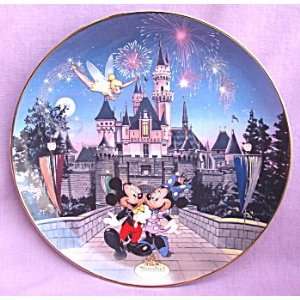 DISNEYLANDS 40TH ANNIVERSARY Collector Plate SLEEPING BEAUTY CASTLE
