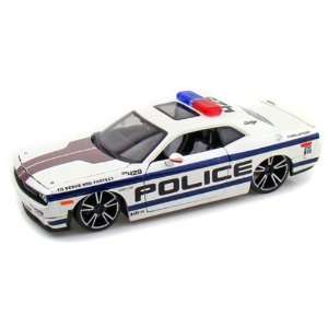  Maisto 1/24 Dodge Challenger Police Car   WHITE Toys 