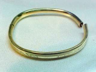 ANTIQUE childs SOLID YELLOW GOLD HINGED BANGLE BRACELET  