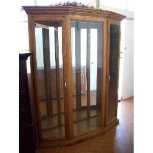  Thomasville 3 Bay Solid Oak Curio Cabinet