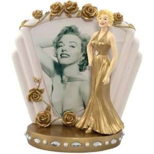  Marilyn Monroe   Gold Dress Marilyn 