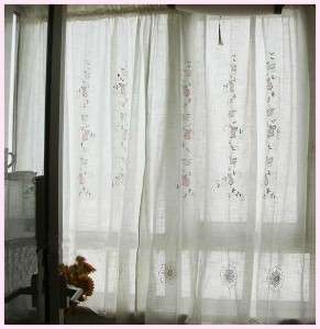 Vintage Pink Rose Embroidery 3D Flower Crochet Curtain  