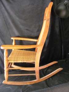 Large Wood Wooden Rocking Chair ~ GORGEOUS  